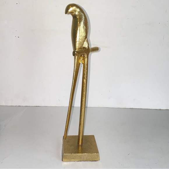Vintage Gold Metal Parrot Bird On Perch 13" Table Top Sculpture - Picture 11 of 15